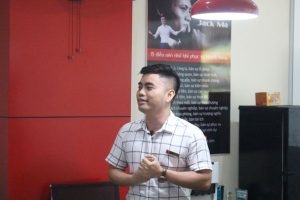 Mr Luân Lucas tại buổi đào tạo căn hộ cho thuê Hải Phòng