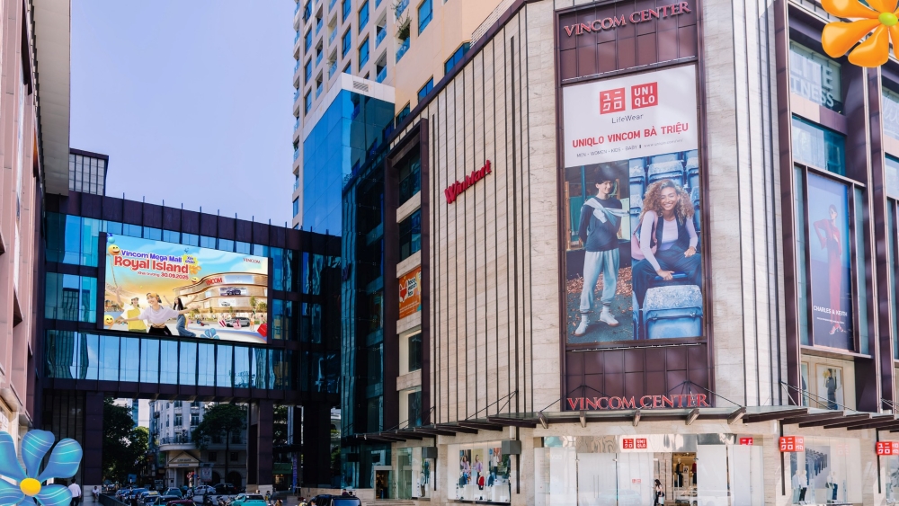 Lần đầu tiên hơn 100 thương hiệu quốc tế và nội địa đồng loạt “đổ bộ” nhân dịp Vincom Mega Mall Royal Island khai trương Lần đầu tiên hơn 100 thương hiệu quốc tế và nội địa đồng loạt “đổ bộ” nhân dịp Vincom Mega Mall Royal Island khai trương
