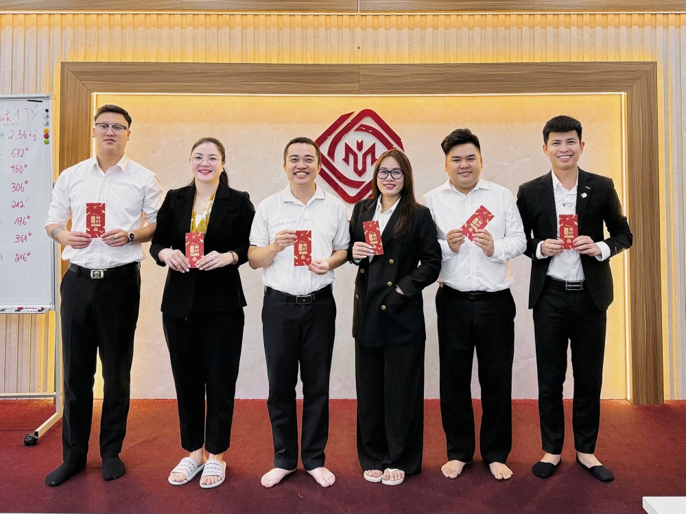 Megahomes – Môi trường học tập, phát triển và khơi dậy đam mê nghề nghiệp Megahomes – Môi trường học tập, phát triển và khơi dậy đam mê nghề nghiệp