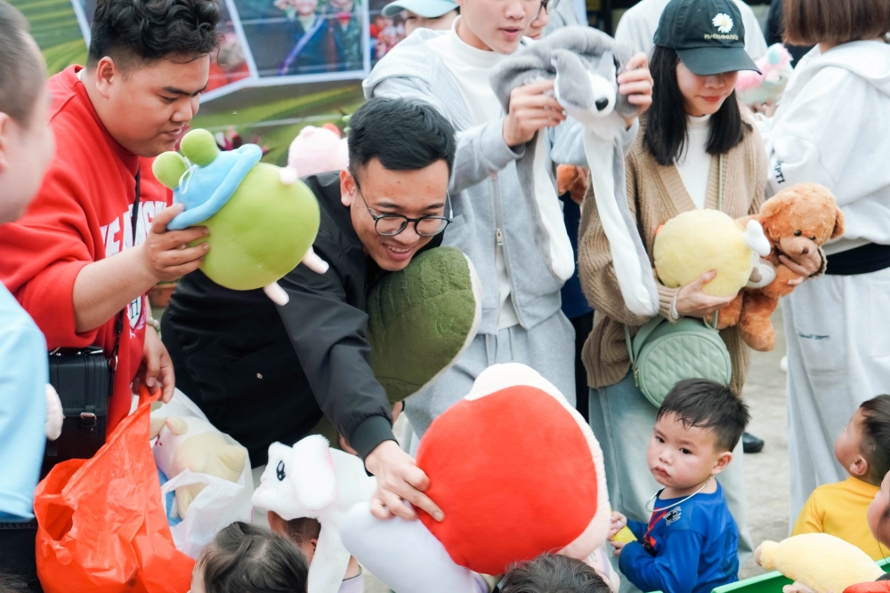 Nụ cười ngày xuân mùa 5 – Khi doanh nghiệp chọn cách khởi đầu năm mới bằng sự sẻ chia