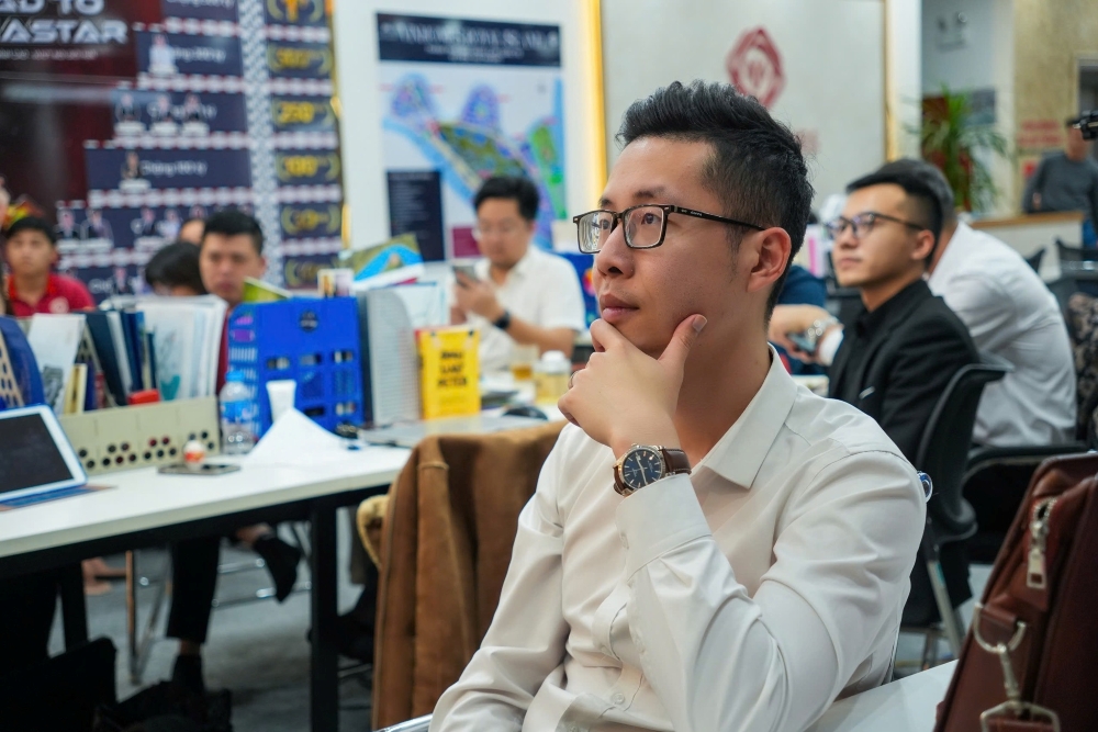 Chương trình đào tạo nội bộ Megahomes giúp Sales hiểu và làm chủ hành trình khách hàng